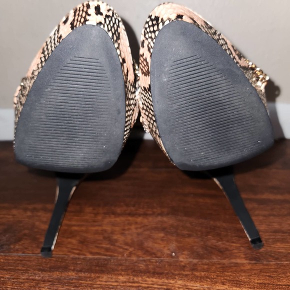 Charlotte Russe NIB Open Toe Ankle Strap Faux Snakeskin Cadence Stilettos, 10 - Picture 8 of 11